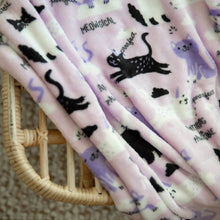 Load image into Gallery viewer, lapisbee Velvet Plush Home Fleece Throw Blanket 50&quot; x 70&quot; (Meowgical)
