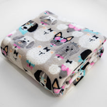 Load image into Gallery viewer, lapisbee Velvet Plush Home Fleece Throw Blanket 50&quot; x 70&quot; (Pretty Pooches)
